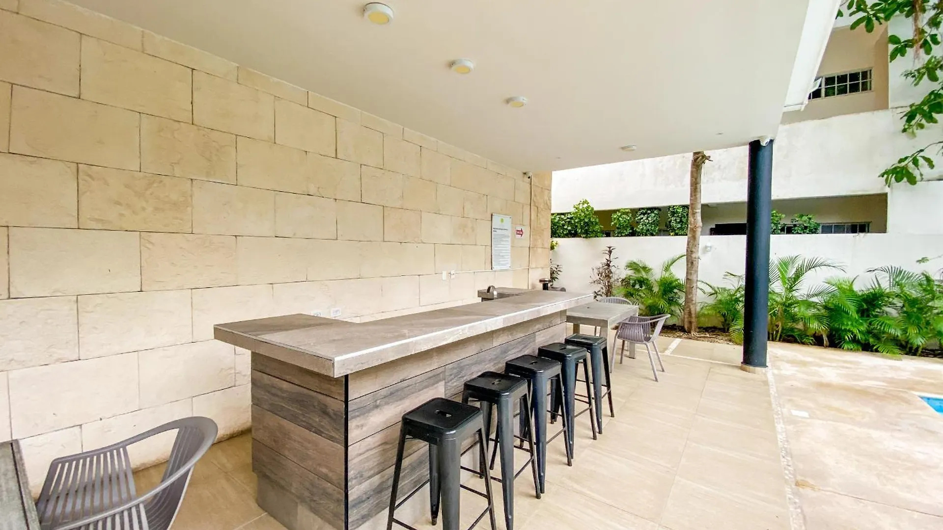 Homey 3Br In Residential Area With 3Pools Garden And Bbq Playa del Carmen Apartment