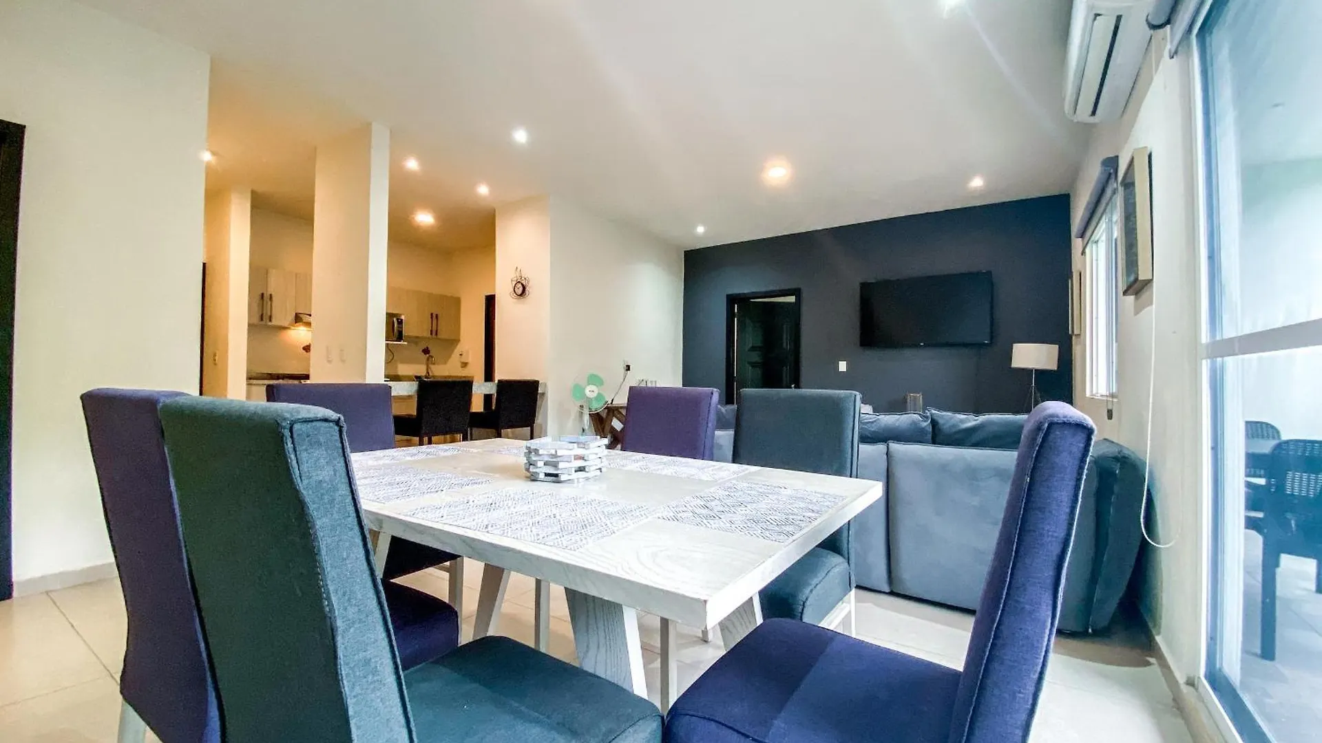 Homey 3Br In Residential Area With 3Pools Garden And Bbq Playa del Carmen Apartment