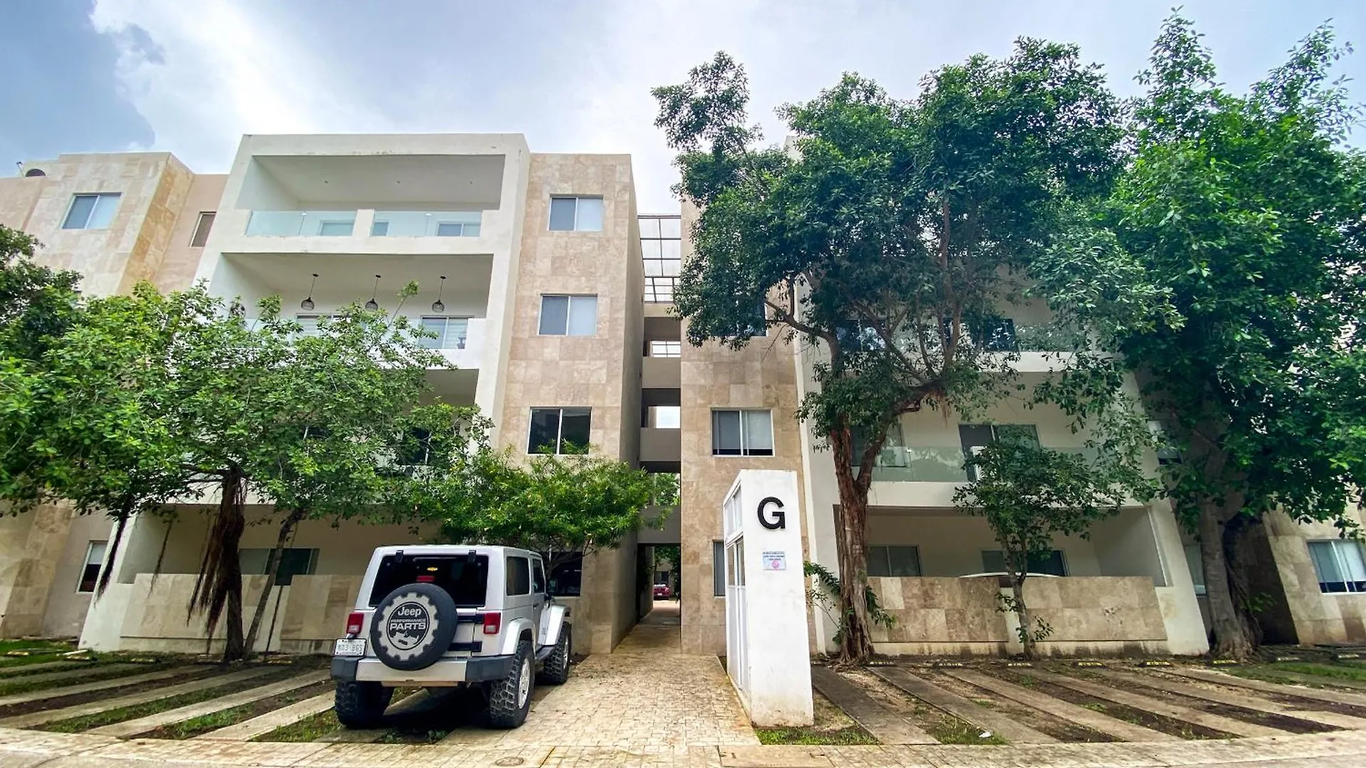 Homey 3Br In Residential Area With 3Pools Garden And Bbq Playa del Carmen Apartment